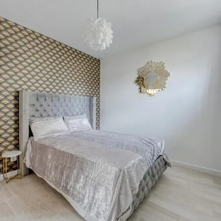 Apartment Lux Don Giovanni Livry-Gargan